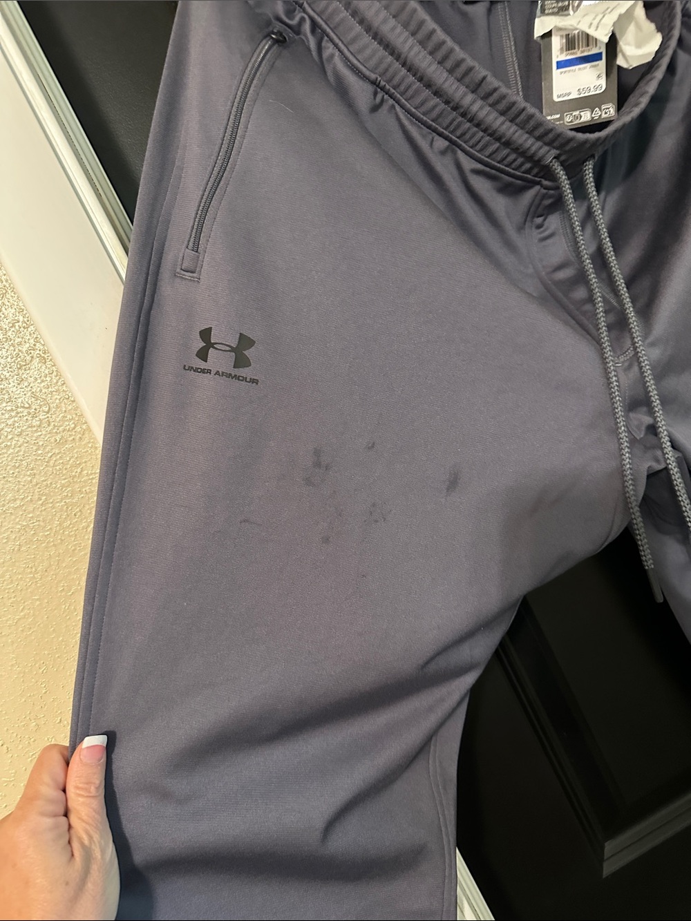 Under Armour - Picture 5 of 6